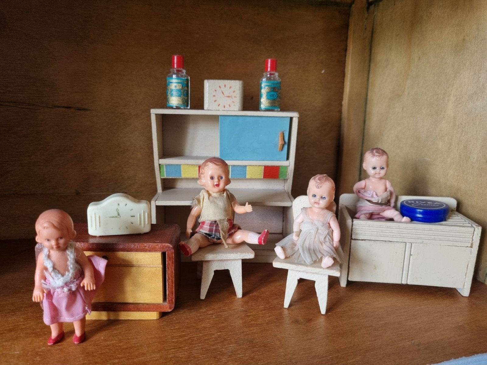 oud poppenhuis spullen, Ophalen of Verzenden, Gebruikt, Poppenhuis