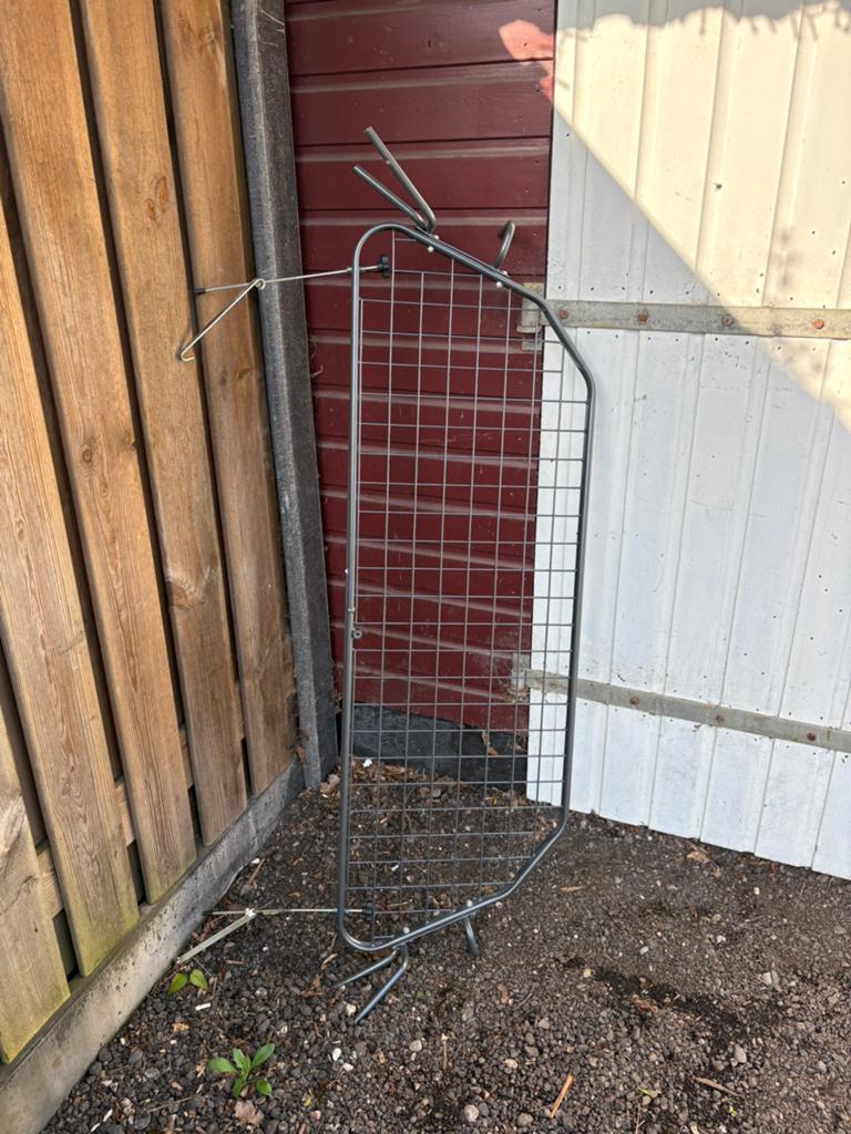 Travall auto rek hondenrek volvo xc90 2002 2014, Ophalen, Gebruikt