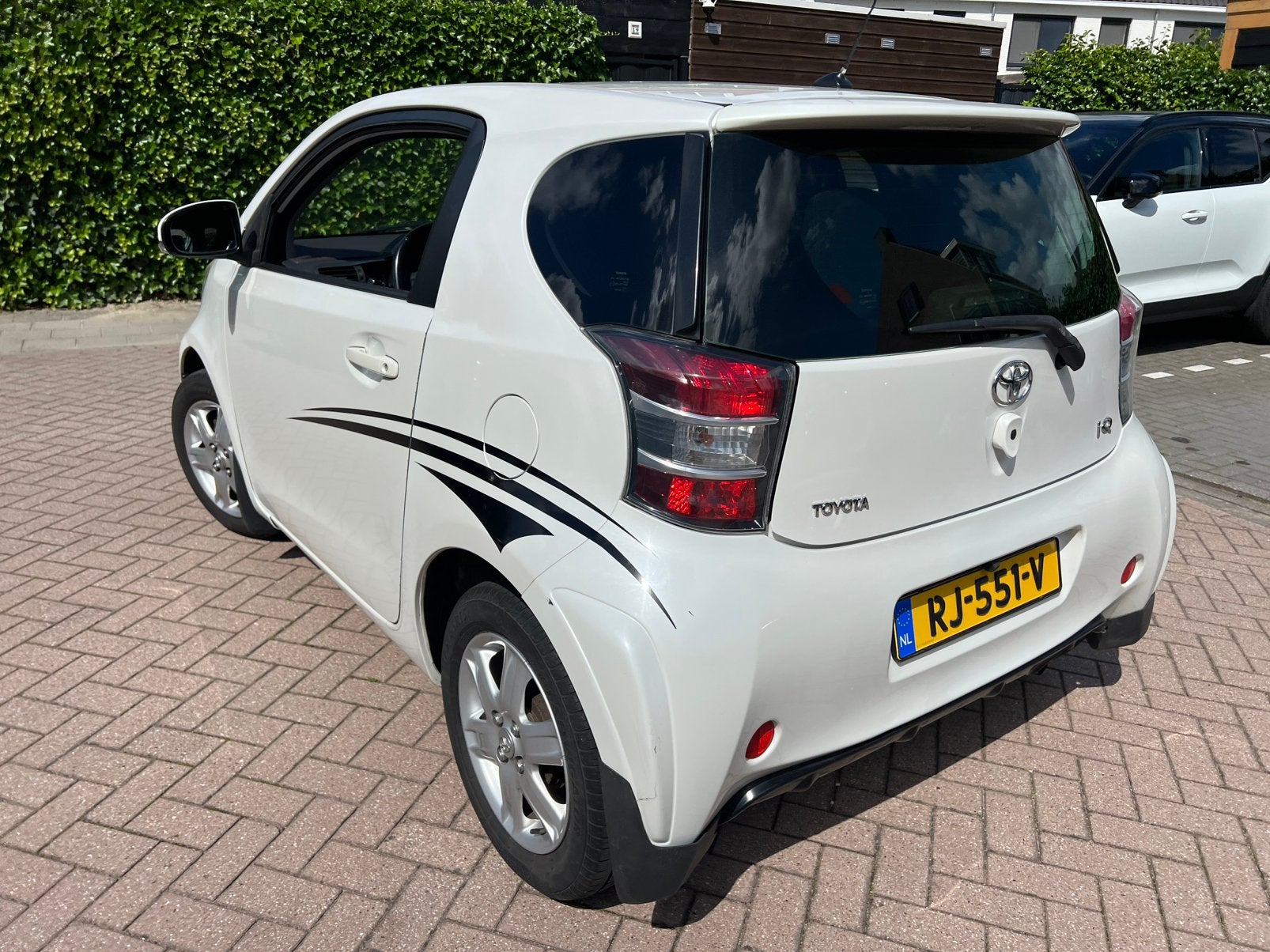 Toyota IQ 2011 airco, cruise control camera, Wit, Handgeschakeld, Onderhoudsboekje, Coupé