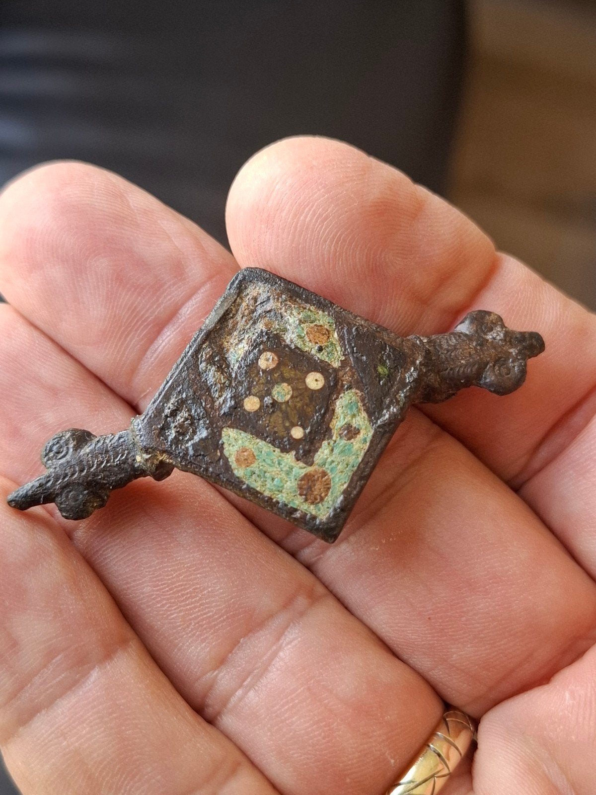 romeinse emaille schildpad fibula bodemvondst, Antiek en Kunst, Ophalen of Verzenden