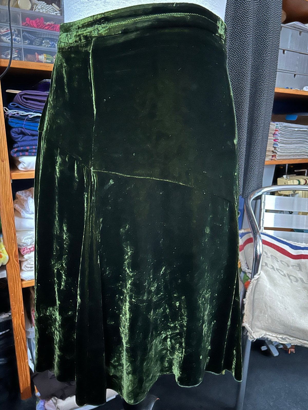Olijfgroen velours rokje van Vanilia, maat 40, Ophalen of Verzenden, Gedragen, Maat 38/40 (M), Groen