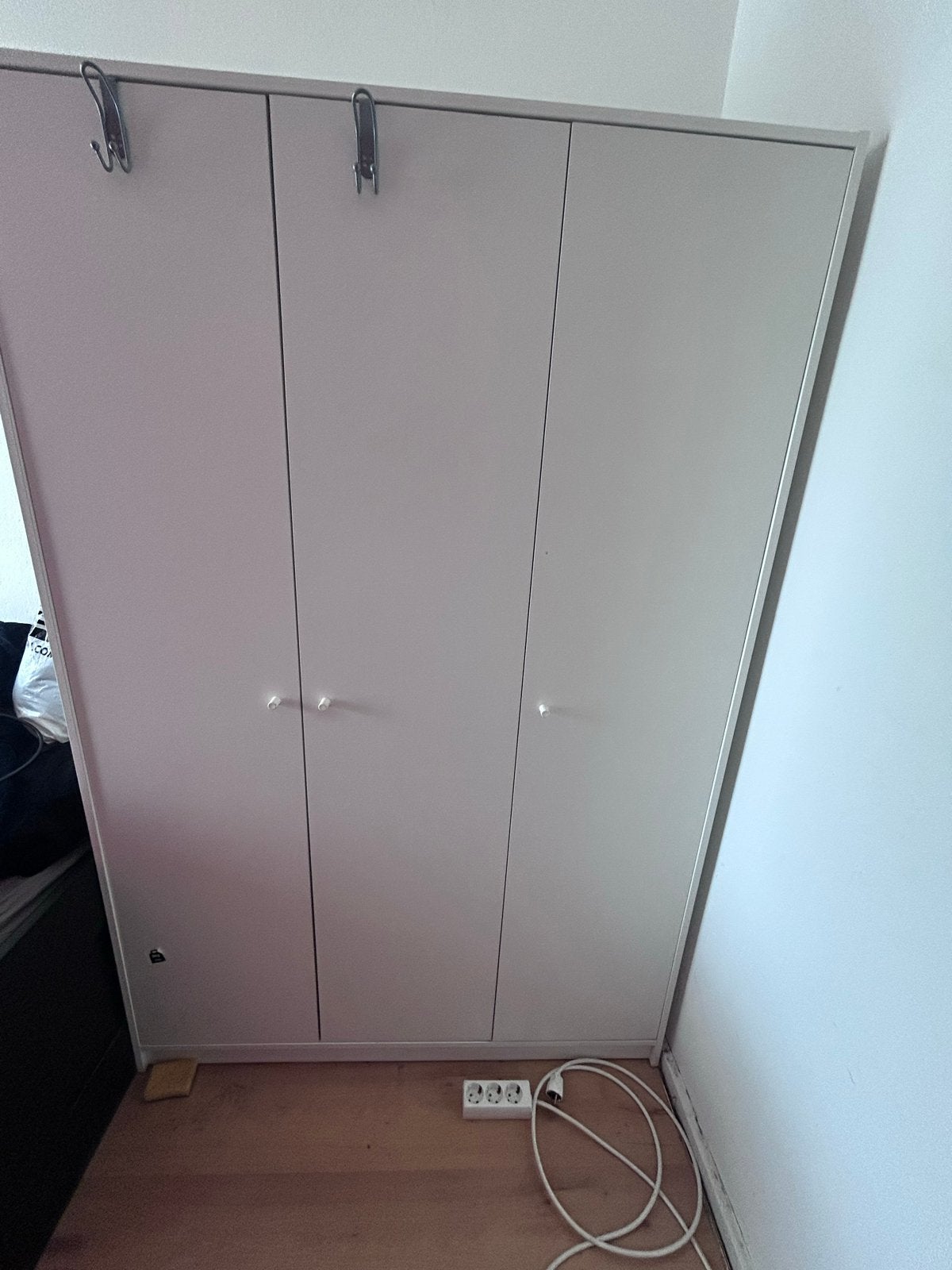 IKEA kledingkast met hangruimte en planken, Ophalen, Gebruikt, 100 tot 150 cm, Wit