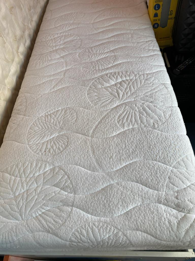 Eenpersoons matras 80x200, Ophalen, Eenpersoons, Zo goed als nieuw, 80 cm