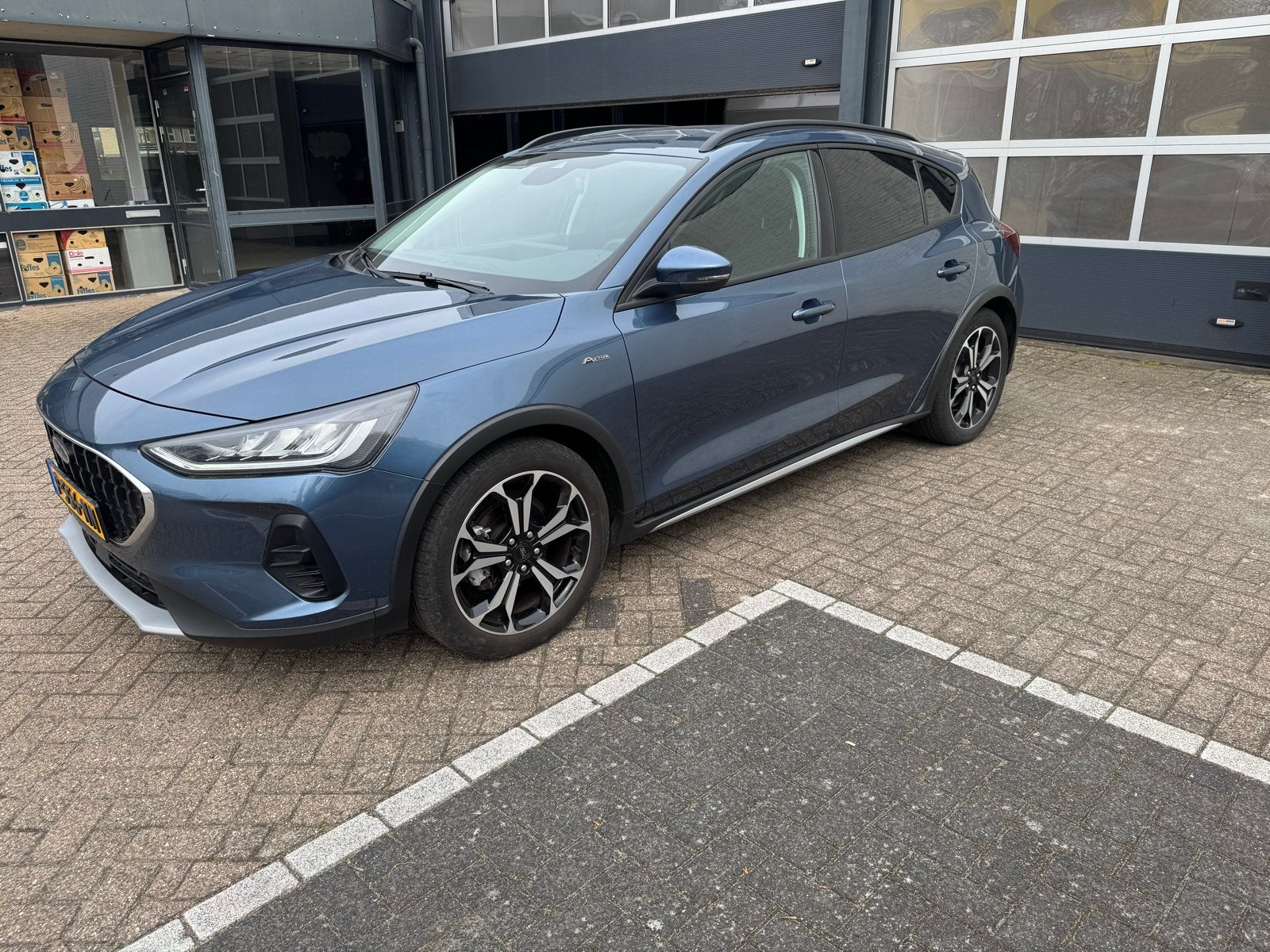 Ford Focus 1.0 Ecoboost Hybrid 155pk Powershift 2022 Blauw, Auto's, Ford, 1287 kg, Blauw, Origineel Nederlands, 3 cilinders
