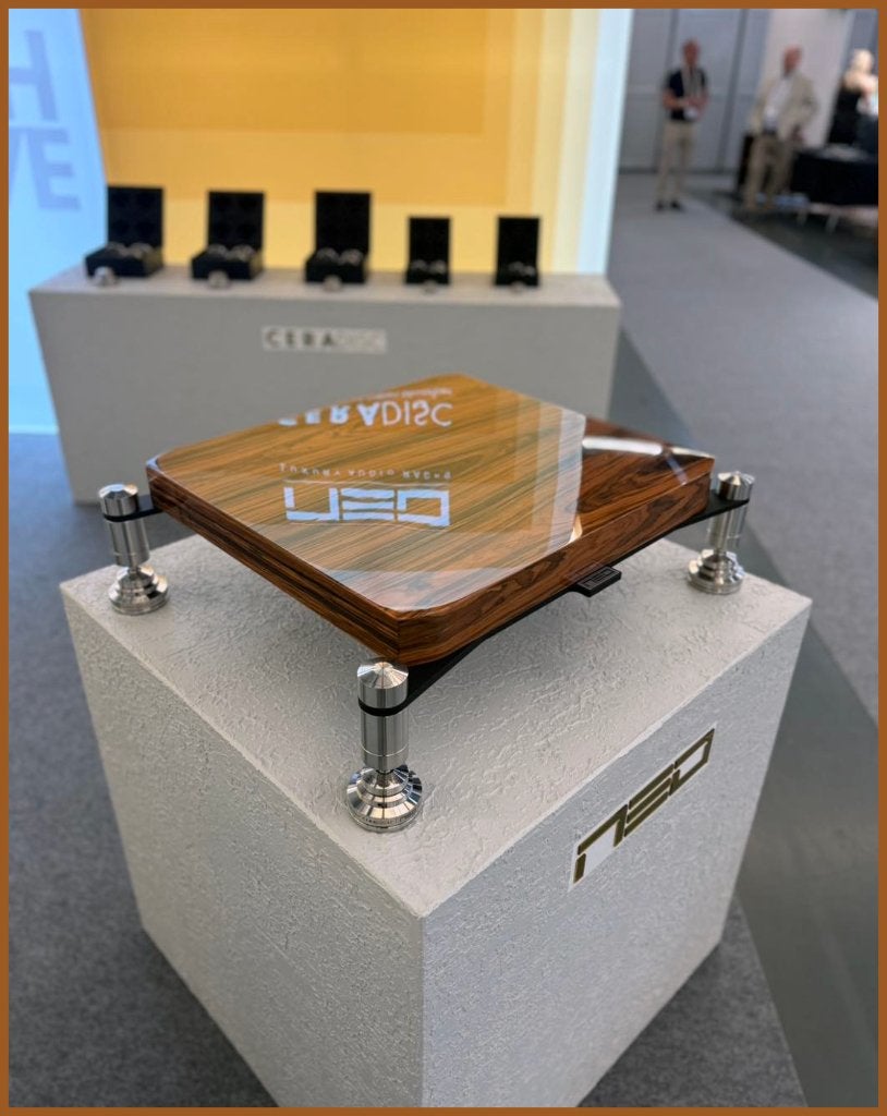 NEO Quattron Reference Power Amp Stand – hoogglans – NIEUW, Overige merken, Overige typen, Nieuw, Ophalen of Verzenden