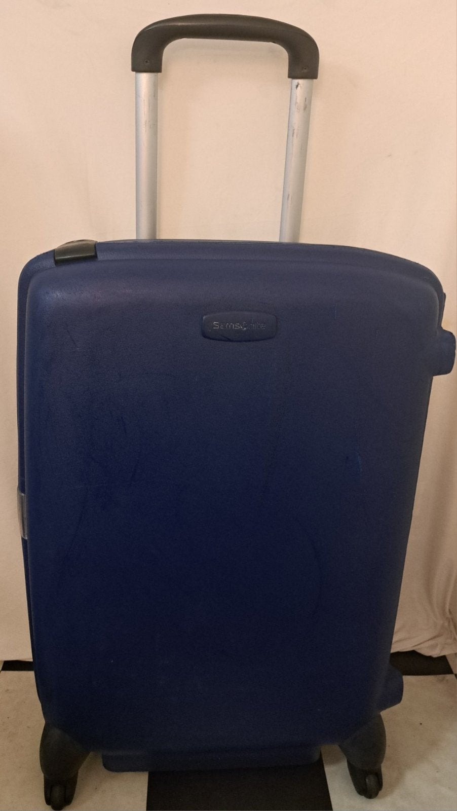 Samsonite koffer op 4 wielen  adres label  gemaakt van polyp, Hard kunststof, 45 tot 55 cm, Ophalen of Verzenden, Zo goed als nieuw