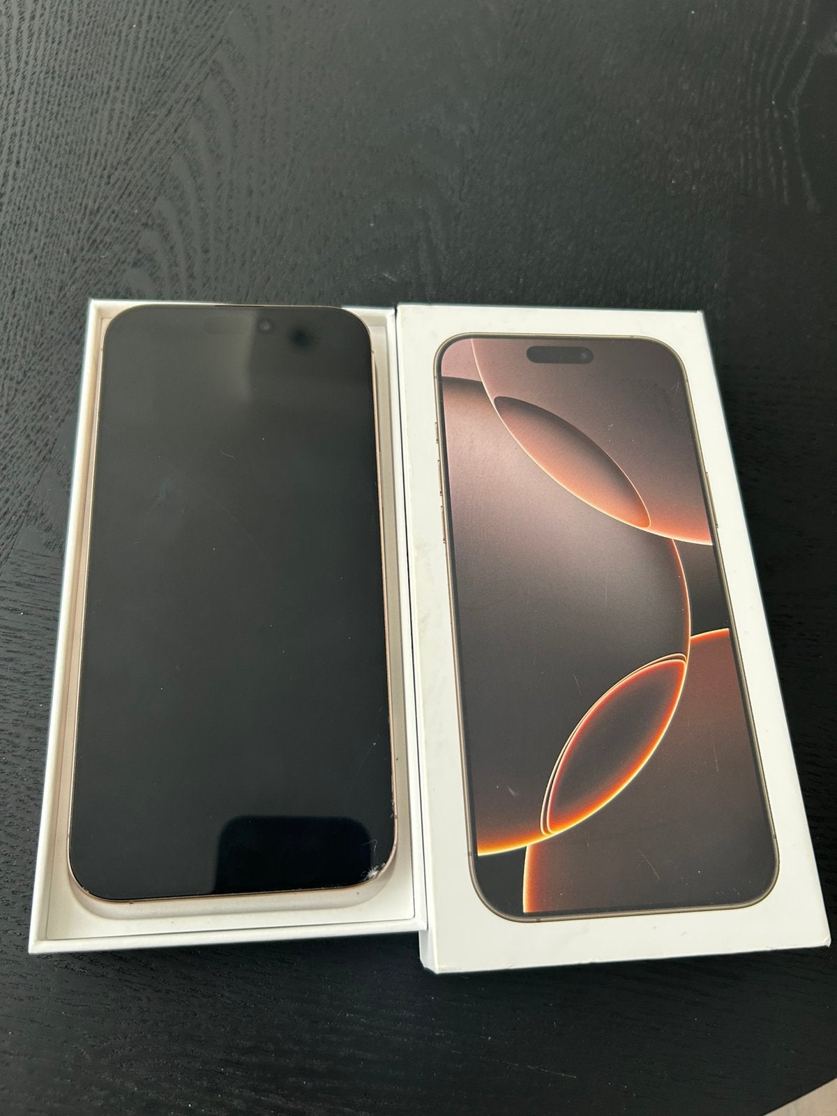 Iphone 16 pro max Goud 256GB, Ophalen of Verzenden, Zo goed als nieuw, Goud, 256 GB