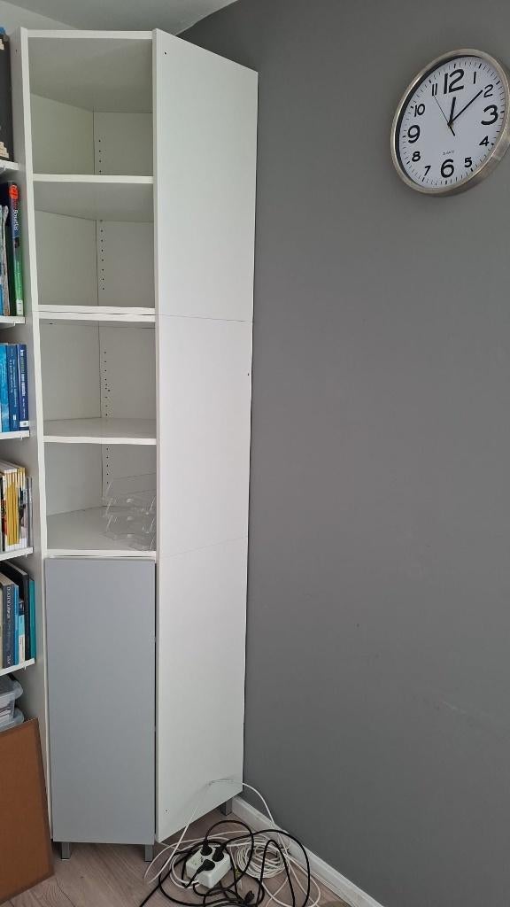 Hoekkast onder en 2 bovenkasten. Keuken of boeken, Ophalen, Zo goed als nieuw