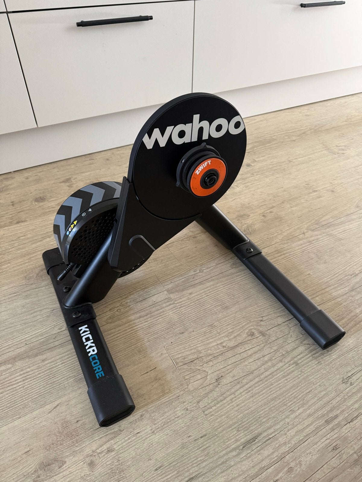 Wahoo KICKR CORE2+ cog & click, jet black tafel en zwift mat, Overige typen, Zo goed als nieuw, Aluminium, Ophalen