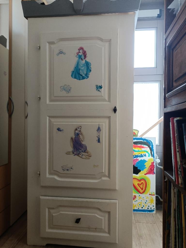 Leuke meisjes kast, Ophalen, Gebruikt, 50 tot 70 cm, 105 cm of meer