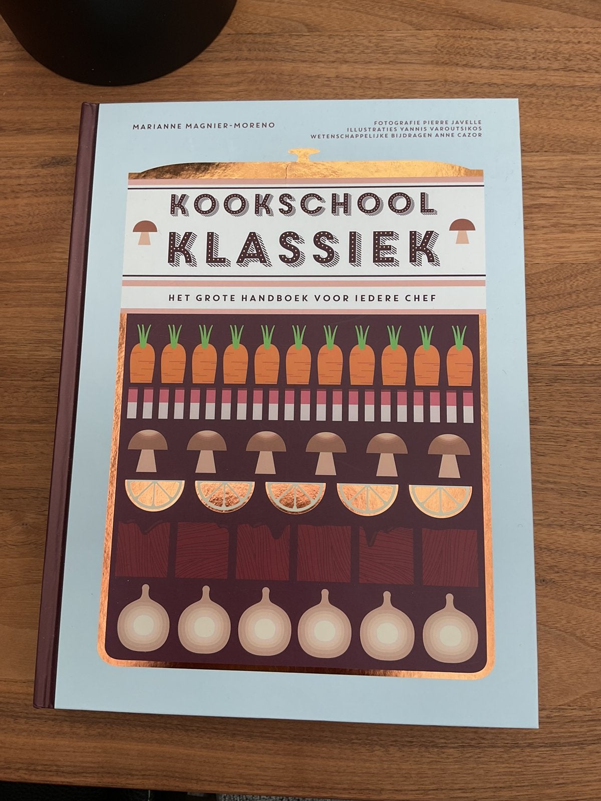 Kookschool Klassiek kookboek in nieuwstaat, Boeken, Ophalen, Zo goed als nieuw