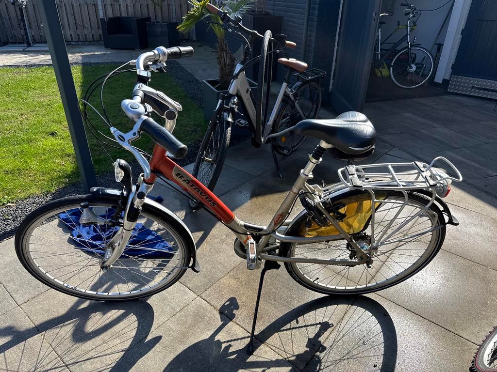 Batavus damesfiets met 8 versnellingen 48 cm, Ophalen, Gebruikt, 47 tot 50 cm, Versnellingen