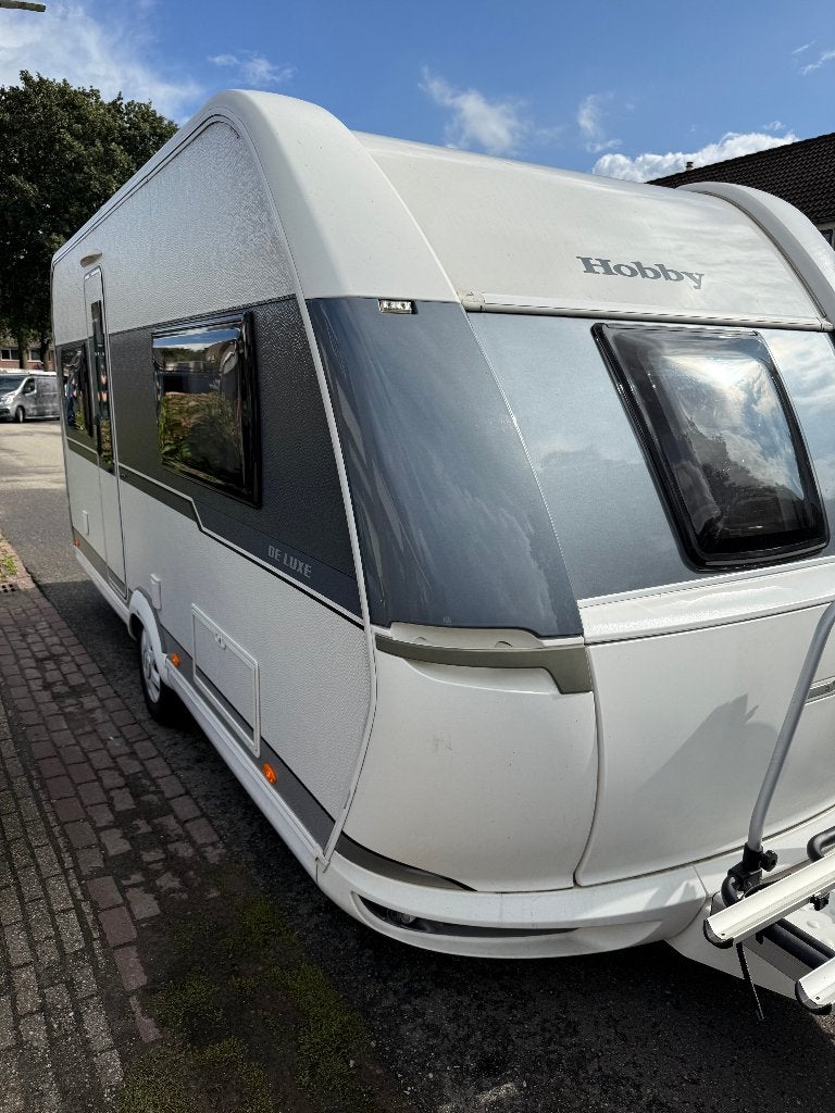 Hobby De Luxe UFE 460 (2019) met Mover, Voortent & Luifel, Caravans en Kamperen, Rondzit, Hobby, Luifel, Frans bed
