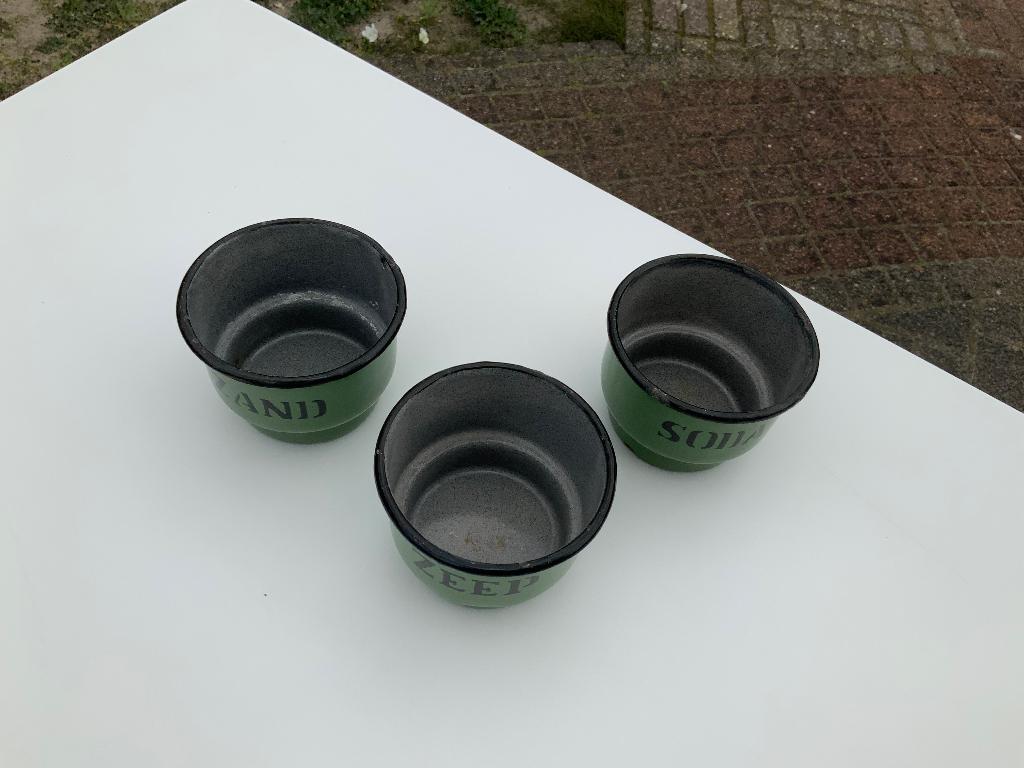 Zand Soda Zeep potten, Ophalen