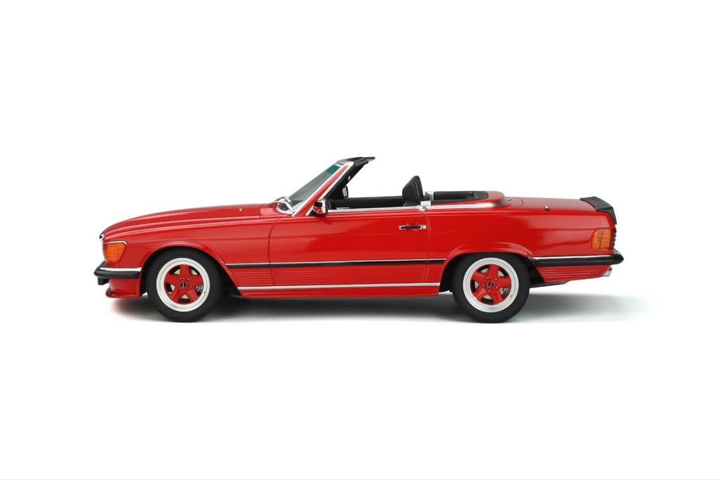 Ottomobile Mercedes-Benz SL500 AMG R107
1/2000 1:18 Nieuw, Ophalen of Verzenden, Nieuw, Auto, OttOMobile