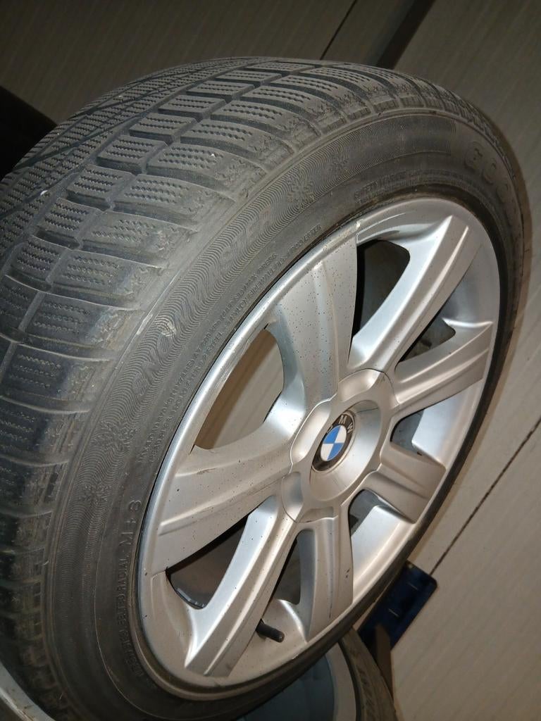 Bmw winter set 225 45 17, Ophalen, Banden en Velgen, 17 inch, Winterbanden