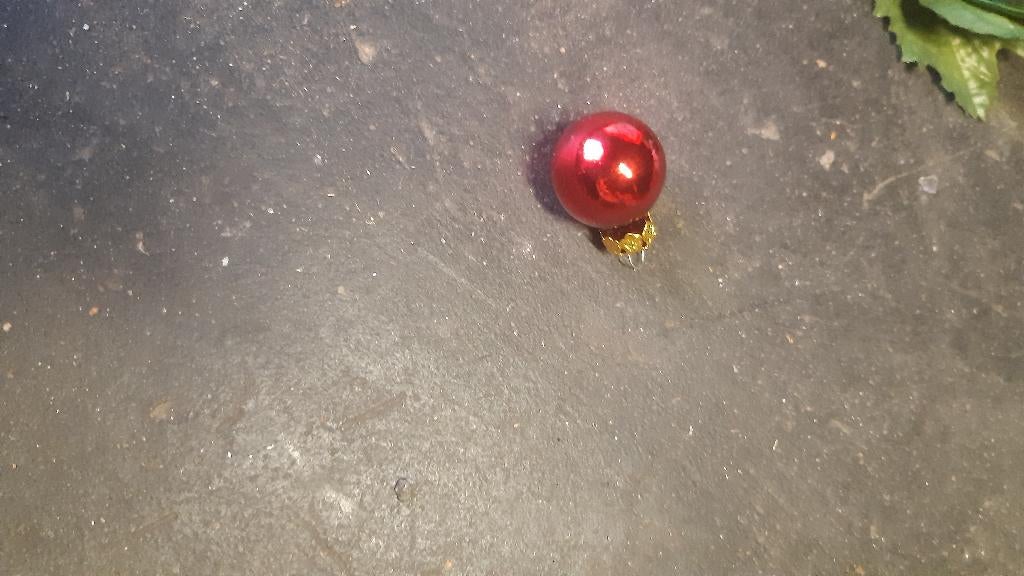 kerstballetje rood, Ophalen of Verzenden, Zo goed als nieuw