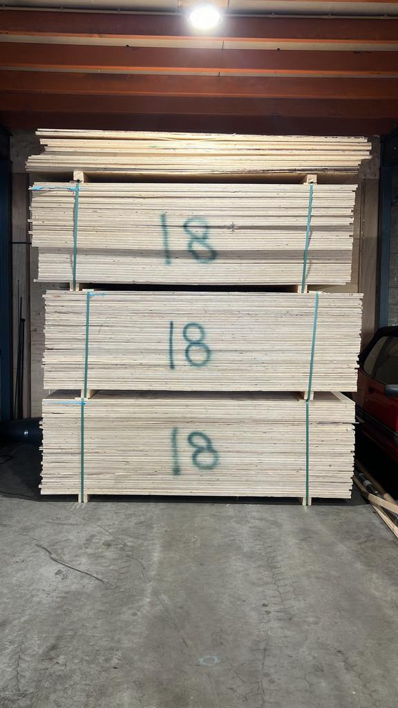 €14 per PLAAT: Underlayment 15mm (ook 18mm 21mm) B-keus, Ophalen, Multiplex, Minder dan 20 mm, Nieuw