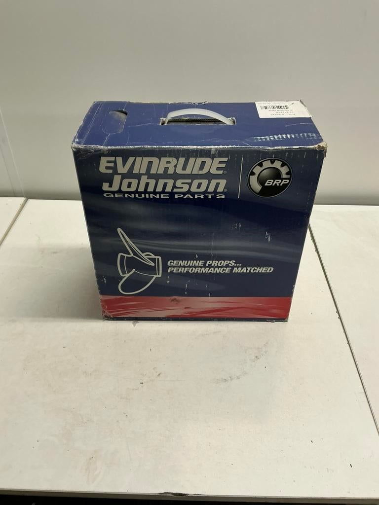 Nieuwe propeller Evinrude 13 1/4 x 17 inclusief hub, Watersport en Boten, Accessoires en Onderhoud, Ophalen of Verzenden, Nieuw