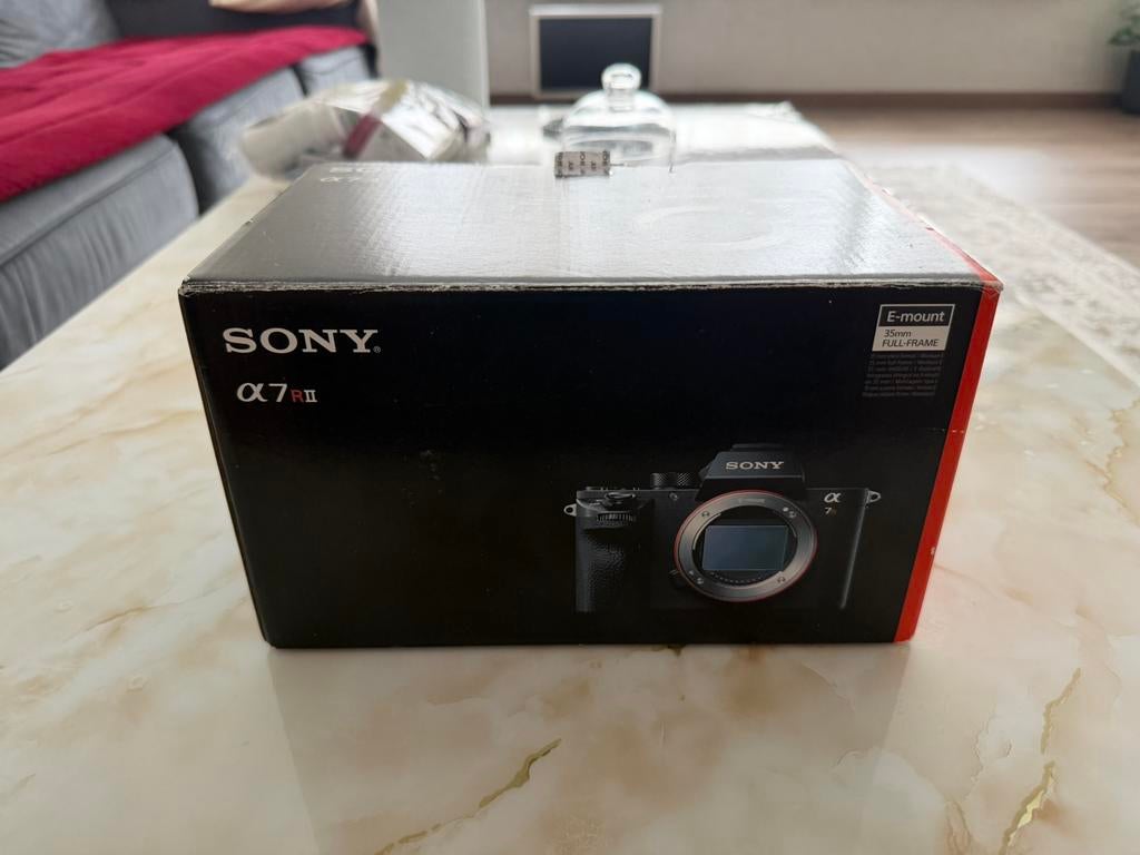 SONY A7R II inclusief doos en toebehoren, Spiegelreflex, 42 Megapixel, Ophalen of Verzenden, Zo goed als nieuw