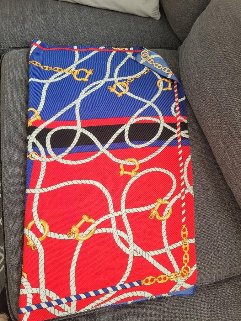 Elegante sjaal met kettingprint, Hoed, Zo goed als nieuw, Generic, One size fits all
