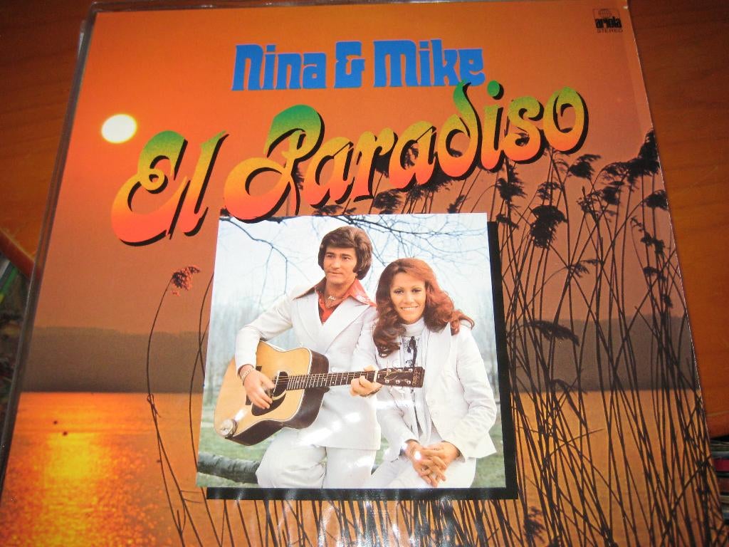 LP, Nina + Mike: El Paradiso, Ophalen of Verzenden, Zo goed als nieuw, 12 inch