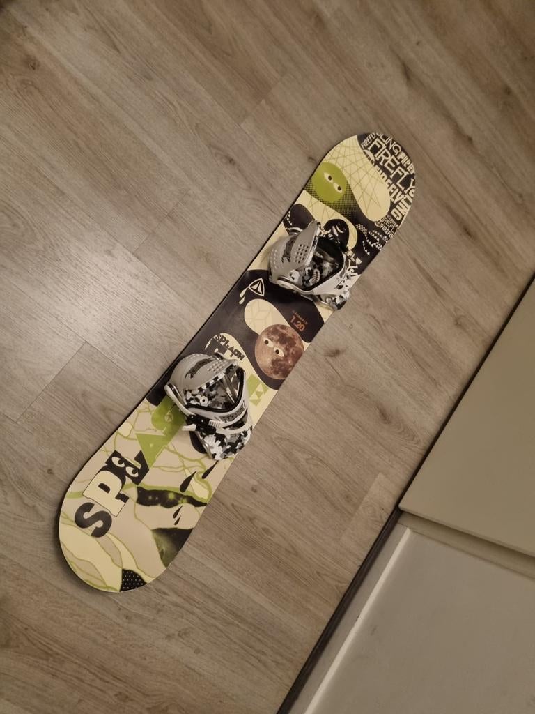 FIREFLY SPLASH 120 SNOWBOARD + RIDE MICRO BINDINGEN MAAT S, Gebruikt, Firefly, Firefly, Board