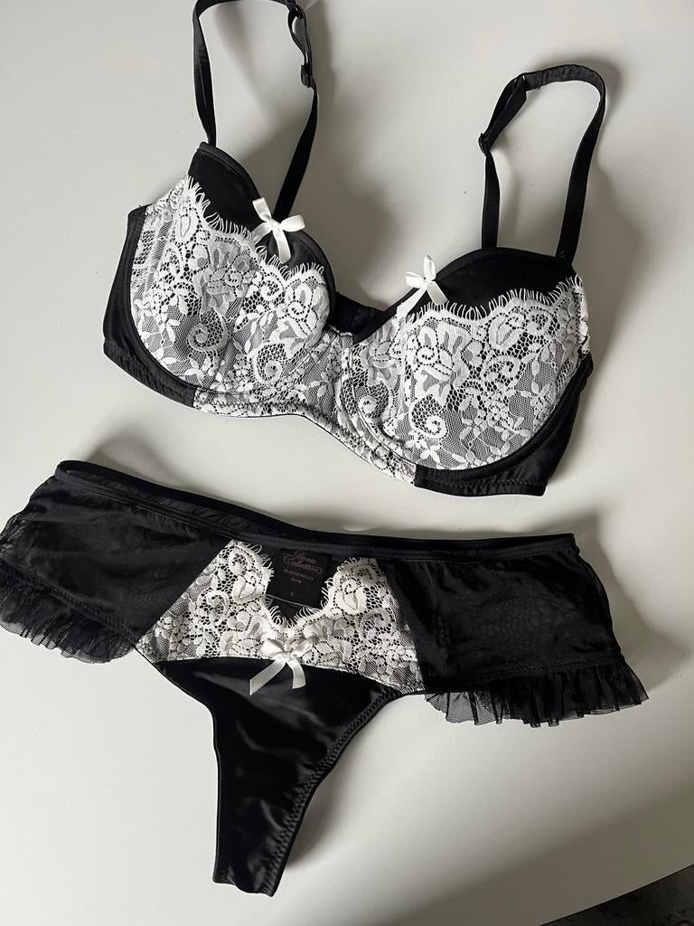 Lingeriesetje Hunkemöller private collection (75D/S), Ophalen of Verzenden, Zwart, Setje