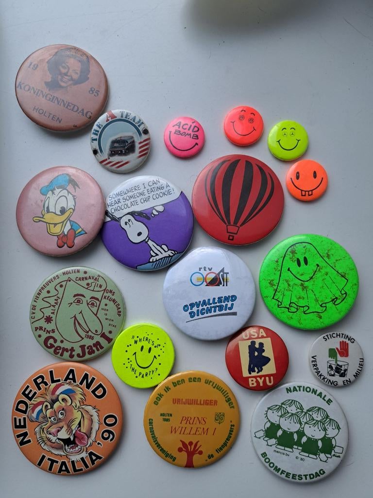 Buttons, Ophalen of Verzenden