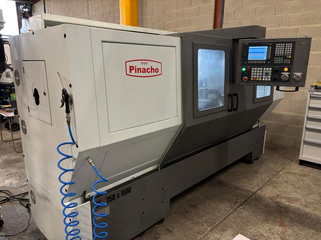 Pinacho SE250x1500 teach-in draaibank cnc teach lathe siemen, Ophalen, Gebruikt, 1000 mm of meer, Metaaldraaibank