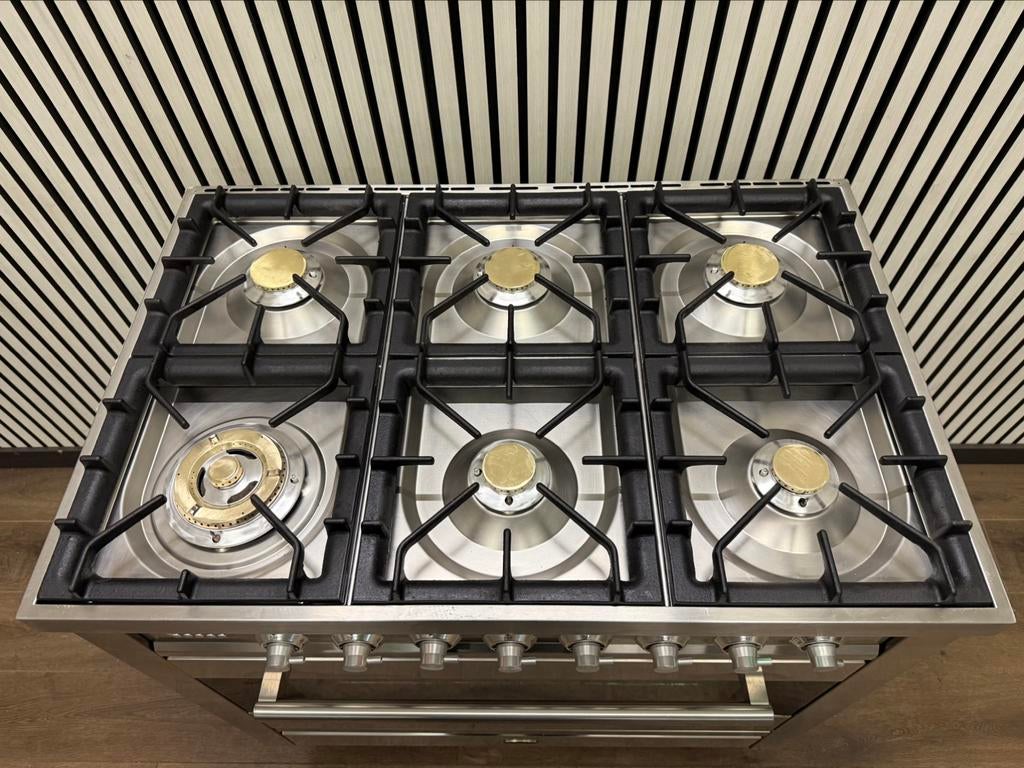 Luxe Fornuis Boretti 6 pits RVS 90 cm 300 graden oven, Fornello Esperta, Ophalen of Verzenden, Zo goed als nieuw, Energieklasse A of zuiniger