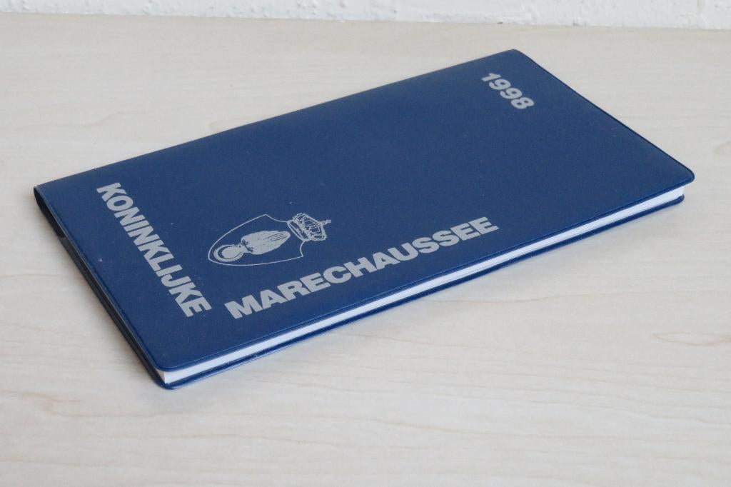 Koninklijke Marechaussee agenda uit 1998, Ophalen of Verzenden, Marechaussee, Nederland, Overige typen