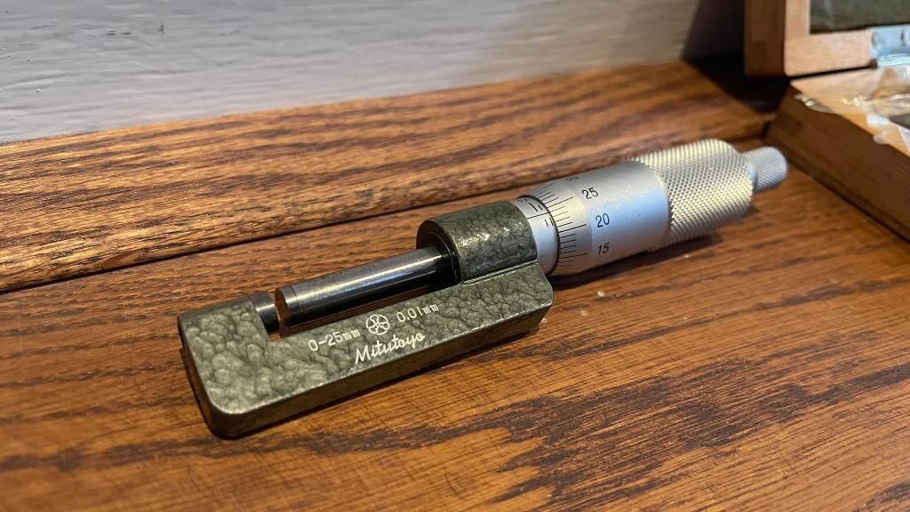 Mitutoyo micrometer schroefmaat platte beugel 0-25, 75-100mm, Doe-het-zelf en Verbouw, Meetapparatuur, -, Nieuw, Ophalen of Verzenden