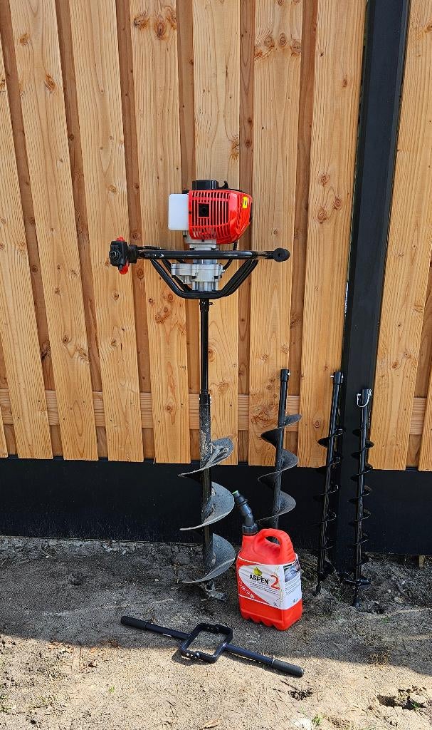 Benzine grondboor te huur, Tuin en Terras, Hand-tuingereedschap, Gebruikt, Grondboor, Ophalen of Verzenden