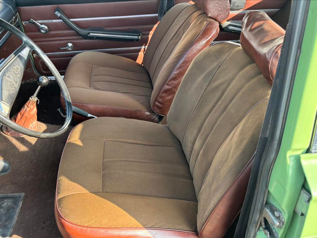 Prachtige Lada 1500 S Sedan uit 1983, weinig km, 1e lak, foto 12