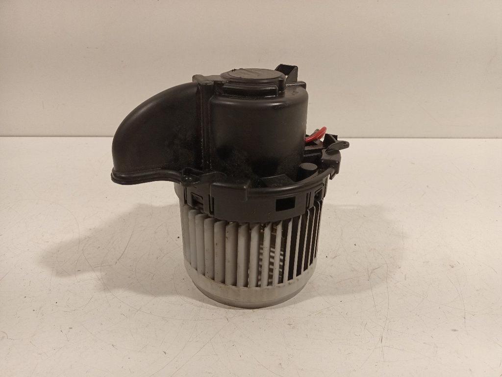 Kachel ventilator motor Renault Zoé, Onderdelen@venauto.nl, Van der Ven Autorecycling B.V., Gebruikt, Ettenseweg 76, 4706 PB Roosendaal, The Netherlands