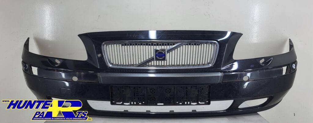 Voorbumper zwart 452 Volvo V70 II ('00-'08) 094842397443, Auto-onderdelen, Gebruikt, Voor, Ophalen of Verzenden, Volvo