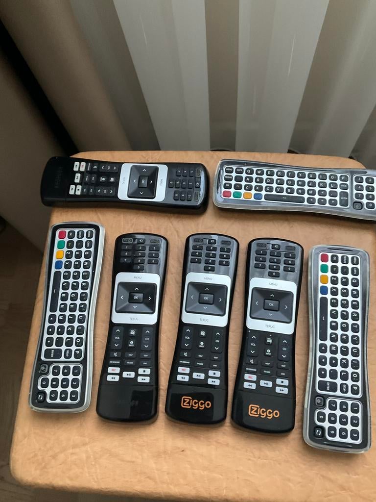 🔥 Ziggo UPC Horizon afstandsbediening met toetsenbord 🔥, Ophalen of Verzenden