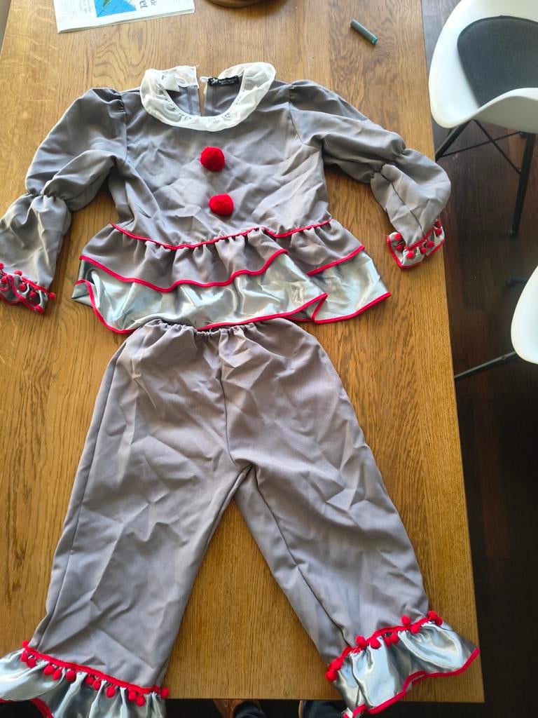 Clownspak Carnaval - Maat 154, Kinderen en Baby's, Carnavalskleding en Verkleedspullen, Ophalen of Verzenden, Zo goed als nieuw