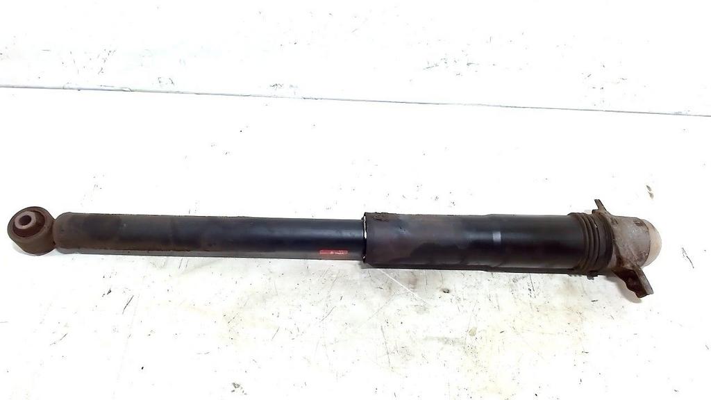 Schokbreker links achter Volkswagen Golf, Onderdelen@venauto.nl, Van der Ven Autorecycling B.V., Gebruikt, Ettenseweg 76, 4706 PB Roosendaal, The Netherlands