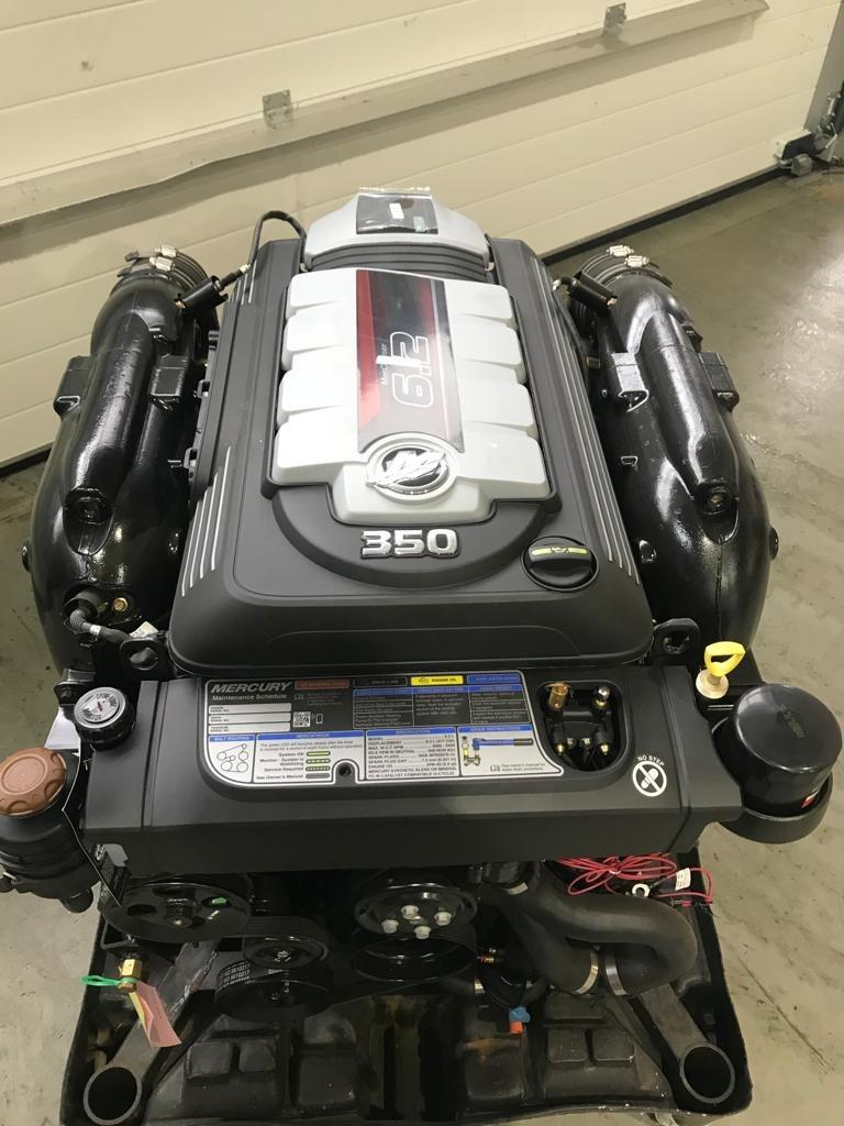 Nieuwe Mercruiser Benzine en Diesel motoren direct leverbaar, Ophalen, Binnenboordmotor, Nieuw, Viertaktmotor