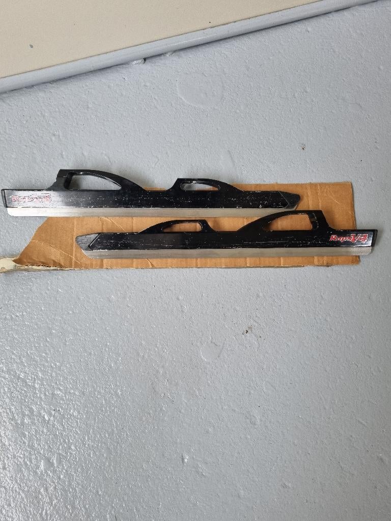 Raps v4 schaatsijzer., Sport en Fitness, Schaatsen, Gebruikt, Ophalen of Verzenden, Raps, Noren