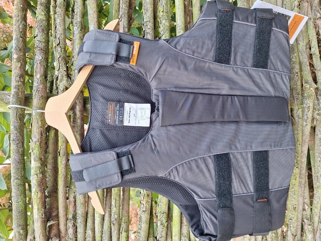 Airowear bodyprotector m5 en m6 marathonwagen, Dieren en Toebehoren, Ophalen of Verzenden, Zo goed als nieuw
