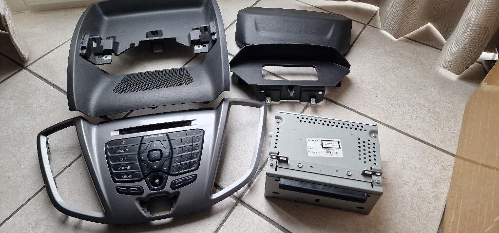 FORD audio BM5T-18C815PG, Auto-onderdelen, Dashboard en Schakelaars, Ophalen of Verzenden, Gebruikt, Ford