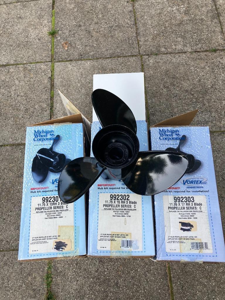 Nieuwe alum schroef propeller 40-70PK Evinrude, Johnson,Toha, Ophalen of Verzenden, Nieuw, Motor en Techniek