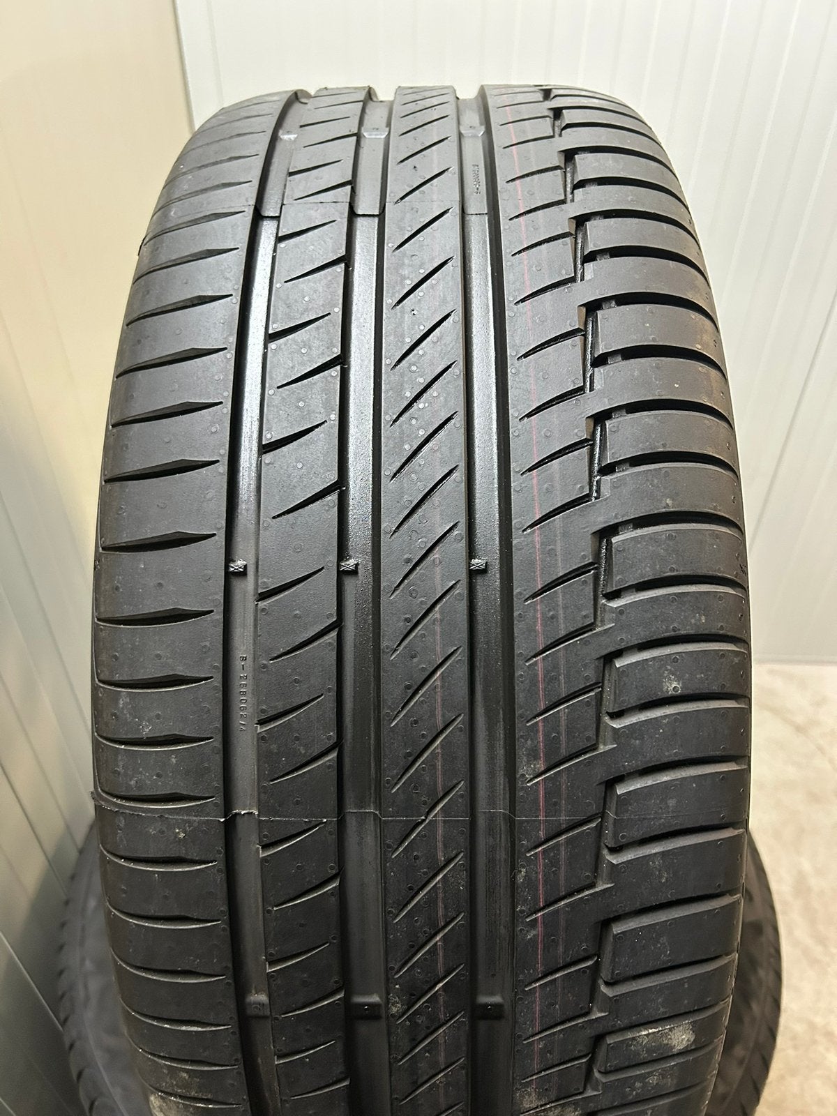 Originele Volvo XC90 21 inch Continental VOL 2025 ZGAN DEMO, Ophalen, Gebruikt, 275 mm, Banden en Velgen