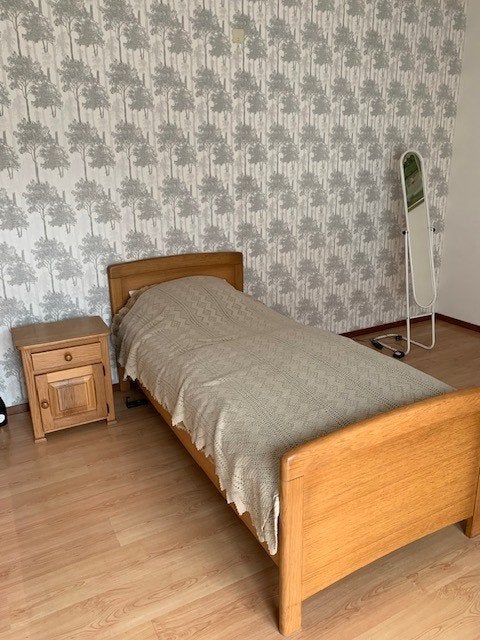 Senioren ledikant met nachtkastje, Ophalen, Gebruikt, 90 cm, Eenpersoons