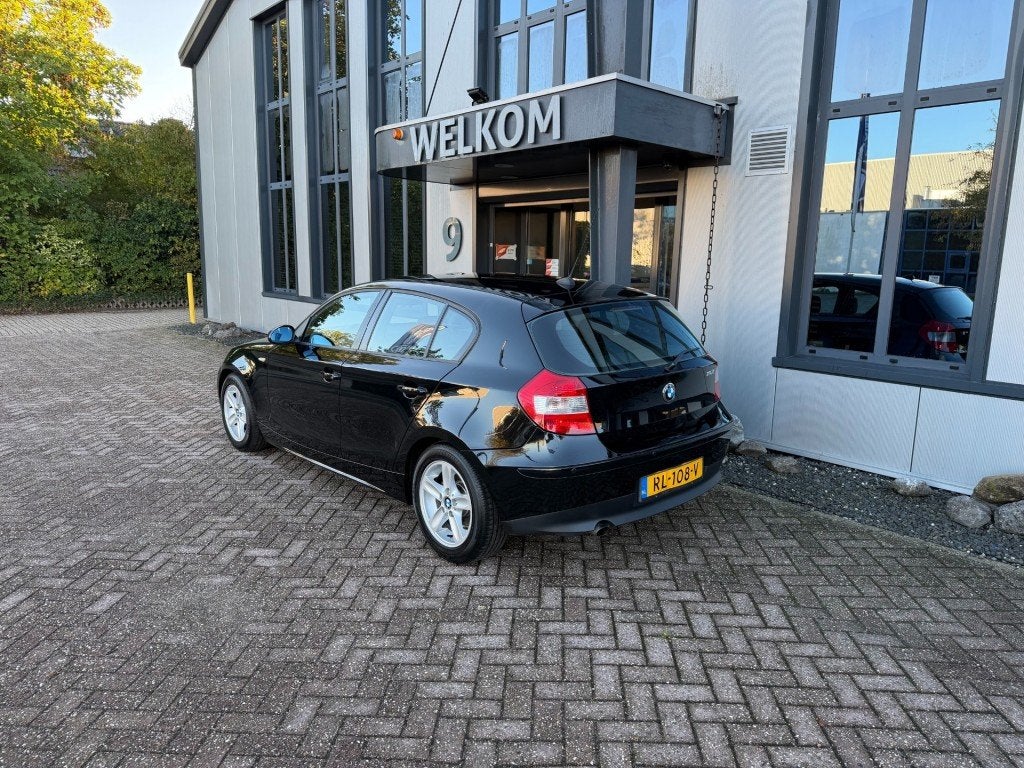 Bmw 1-SERIE 5-drs, airco, LM-velgen, PDC, Leuke auto!, 1-Serie, 1596 cc, Gebruikt, 4 cilinders
