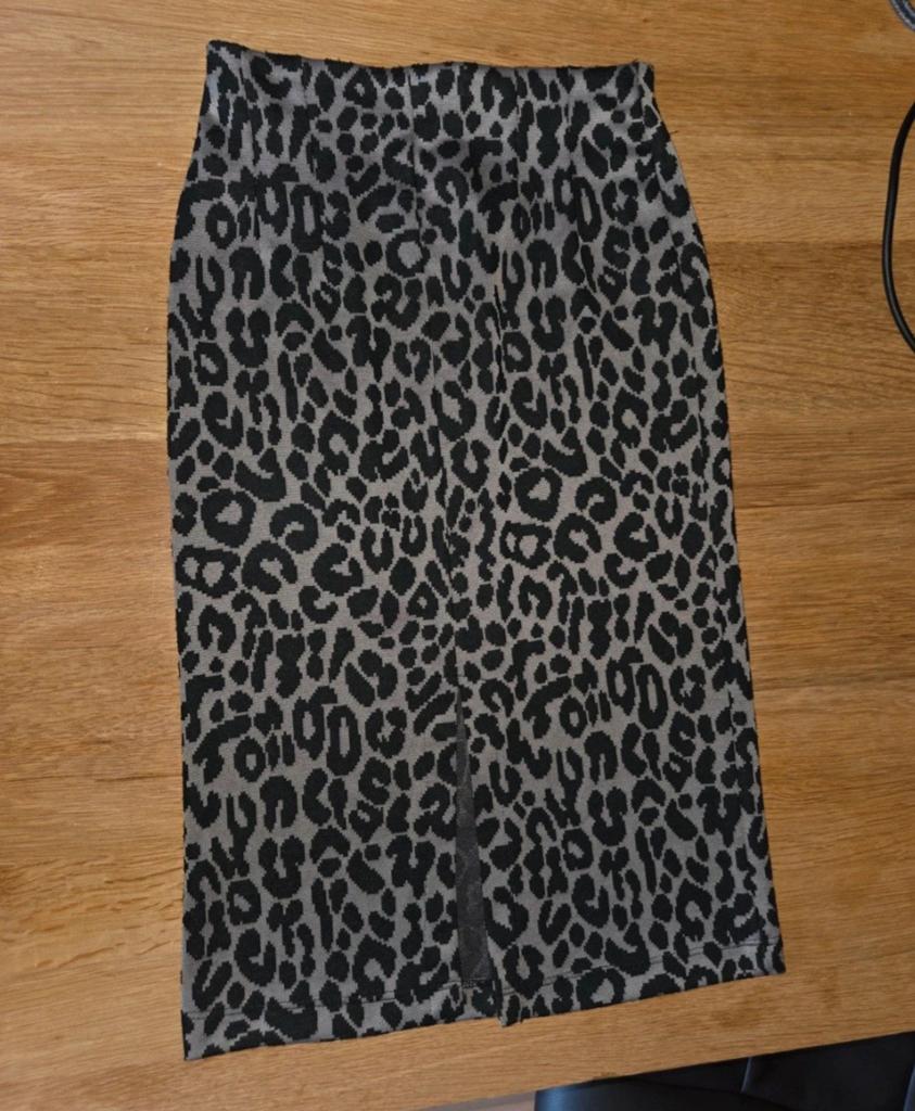 Stradivarius Luipaardprint Rok Maat S, Ophalen of Verzenden, Zo goed als nieuw, Knielengte, Maat 36 (S)