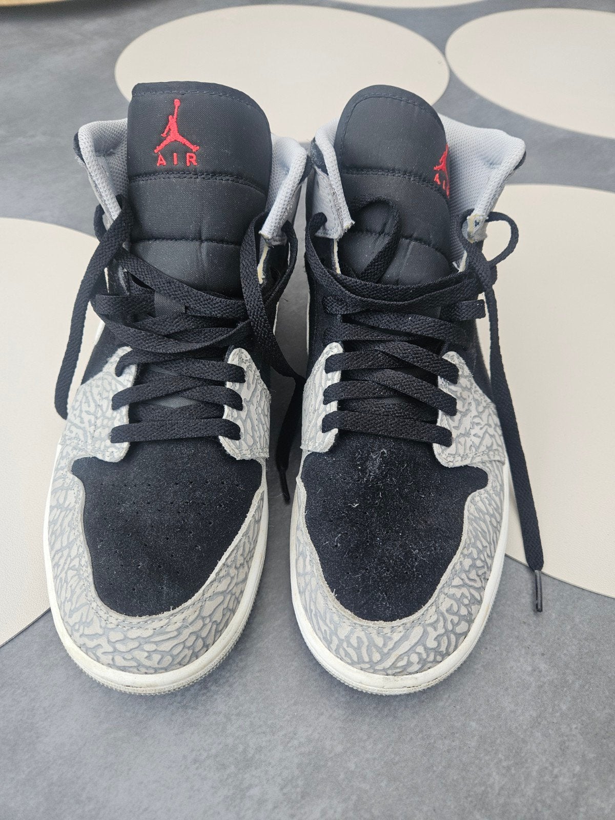 Nike Air Jordan 1 Mid Elephant Print - Maat 45, Zwart, Ophalen of Verzenden, Sneakers of Gympen, Gedragen